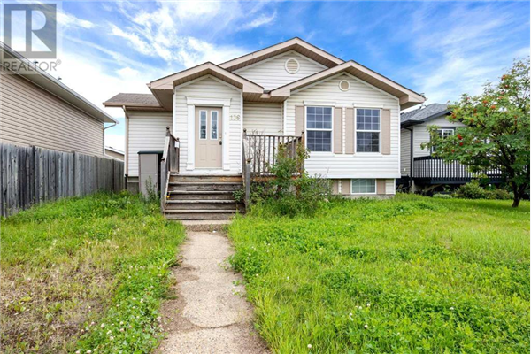 136 Athabasca Bay, Fort McMurray