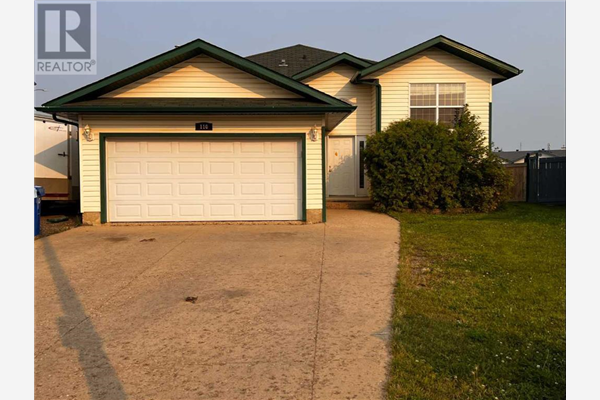 110 Smallwood Bay, Fort McMurray