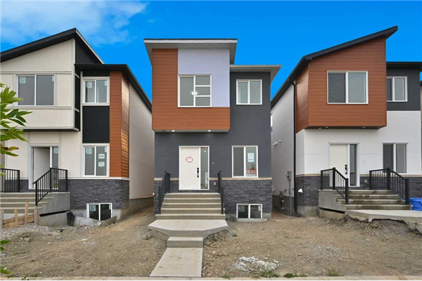 8747 45 Street NE, Calgary