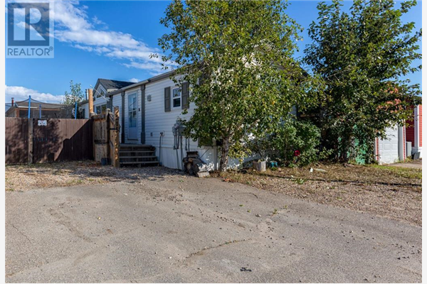 215 Grant Way, Fort McMurray