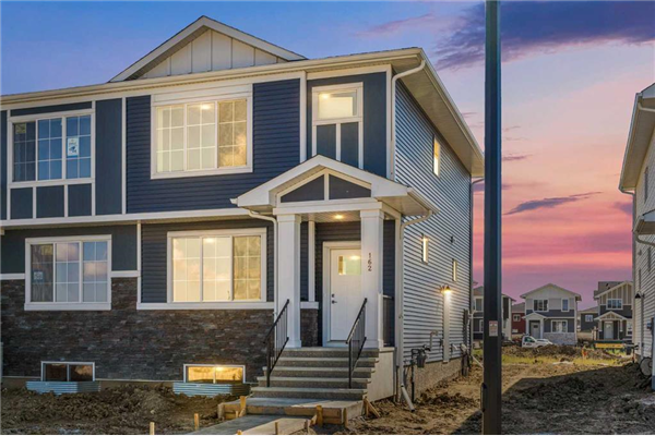 162 Chelsea Mews, Chestermere