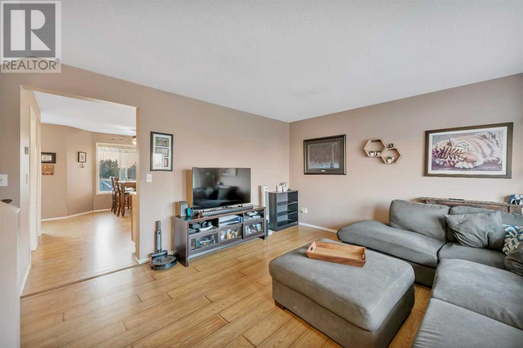 Listing A2081275 - Large Photo # 35