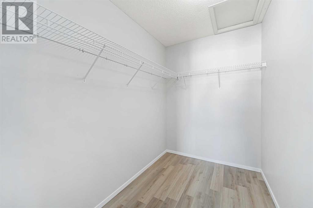 137 Somerglen Road SW
