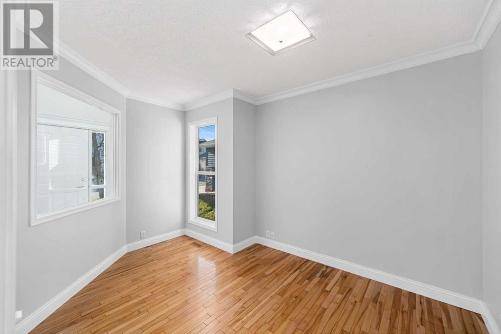 137 Somerglen Road SW