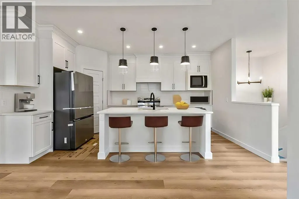 13 Drake Landing Square