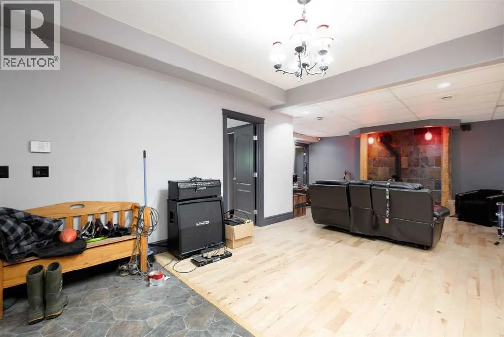 5627 Draper Road