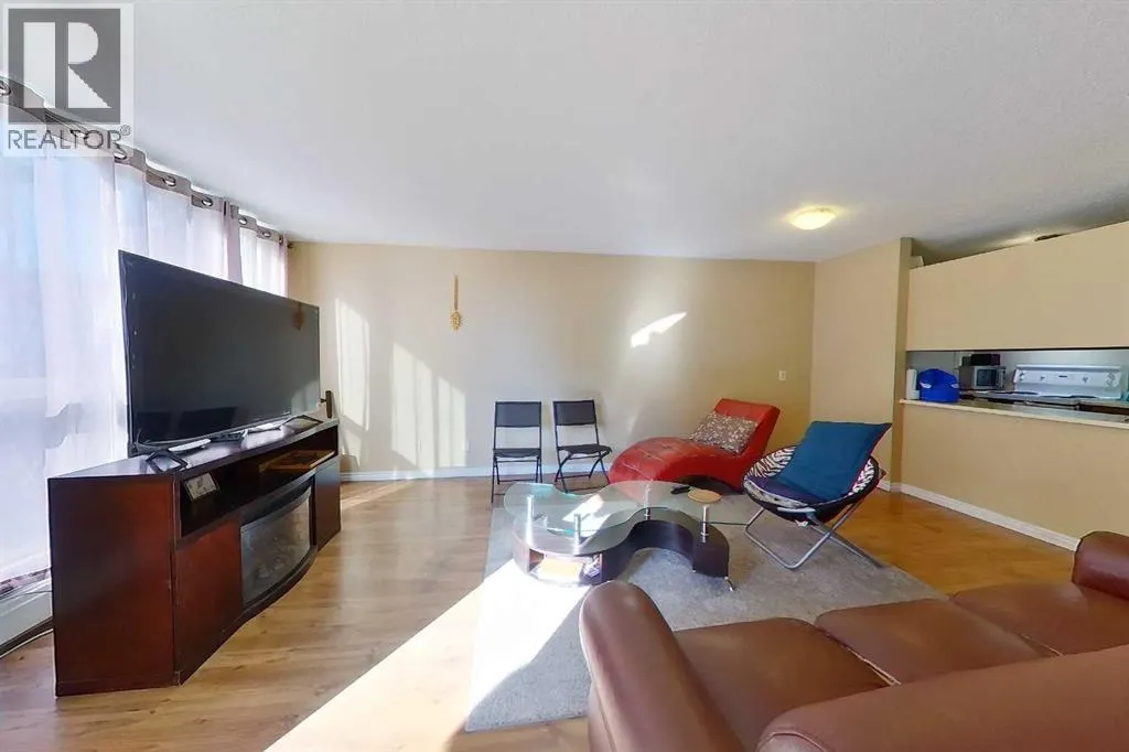 311, 14921 Macdonald Drive