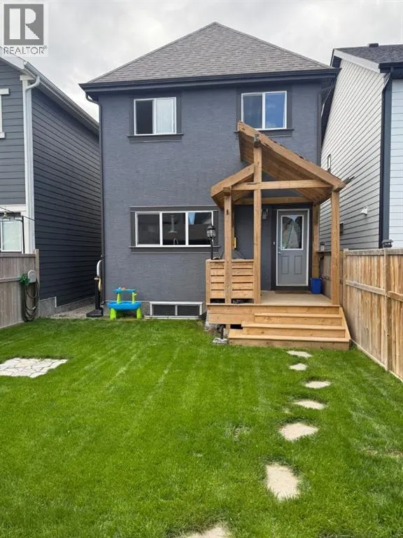 94 Masters Crescent SE