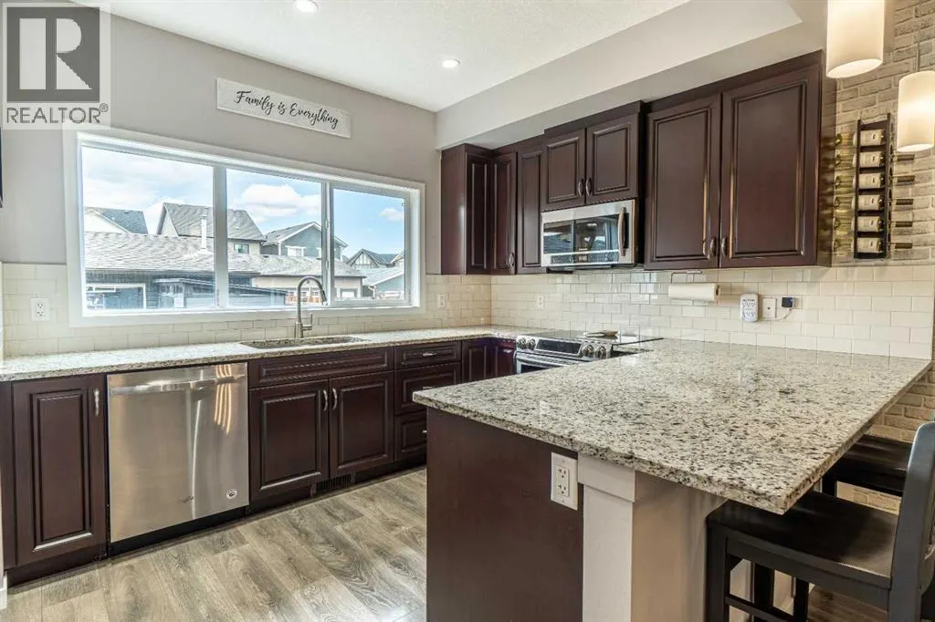 94 Masters Crescent SE