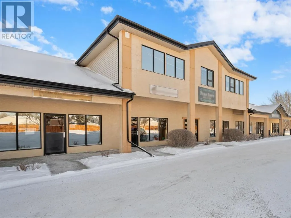 200, 14 Crystalridge Drive