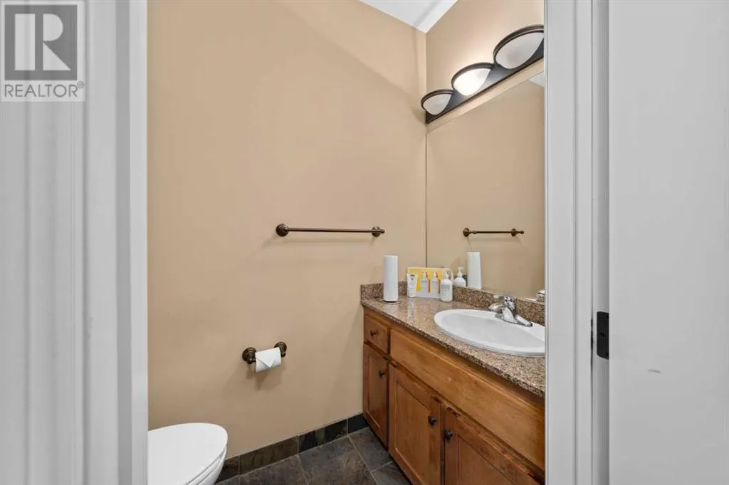 200, 14 Crystalridge Drive