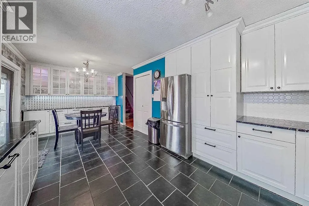 206 Kennedy Crescent