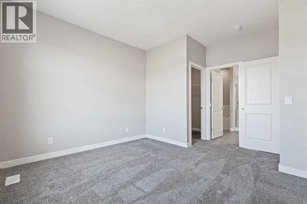 313, 595 Mahogany Road SE
