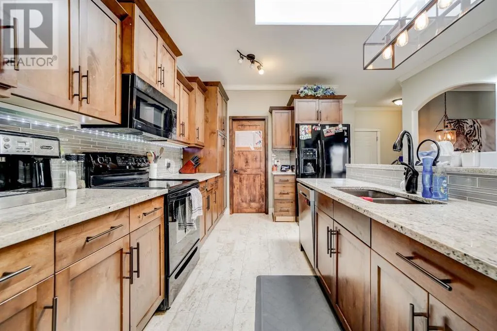 42 Waterfront Landing