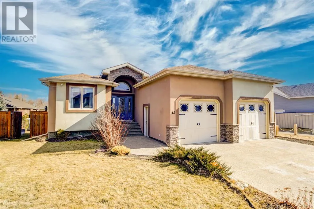 42 Waterfront Landing