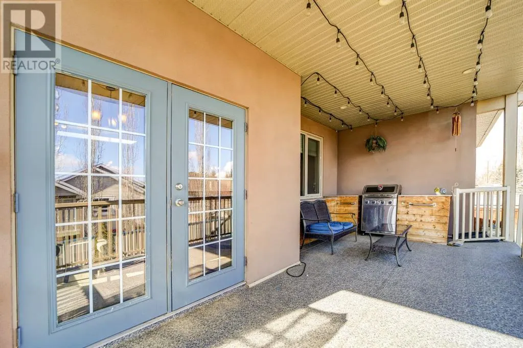 42 Waterfront Landing