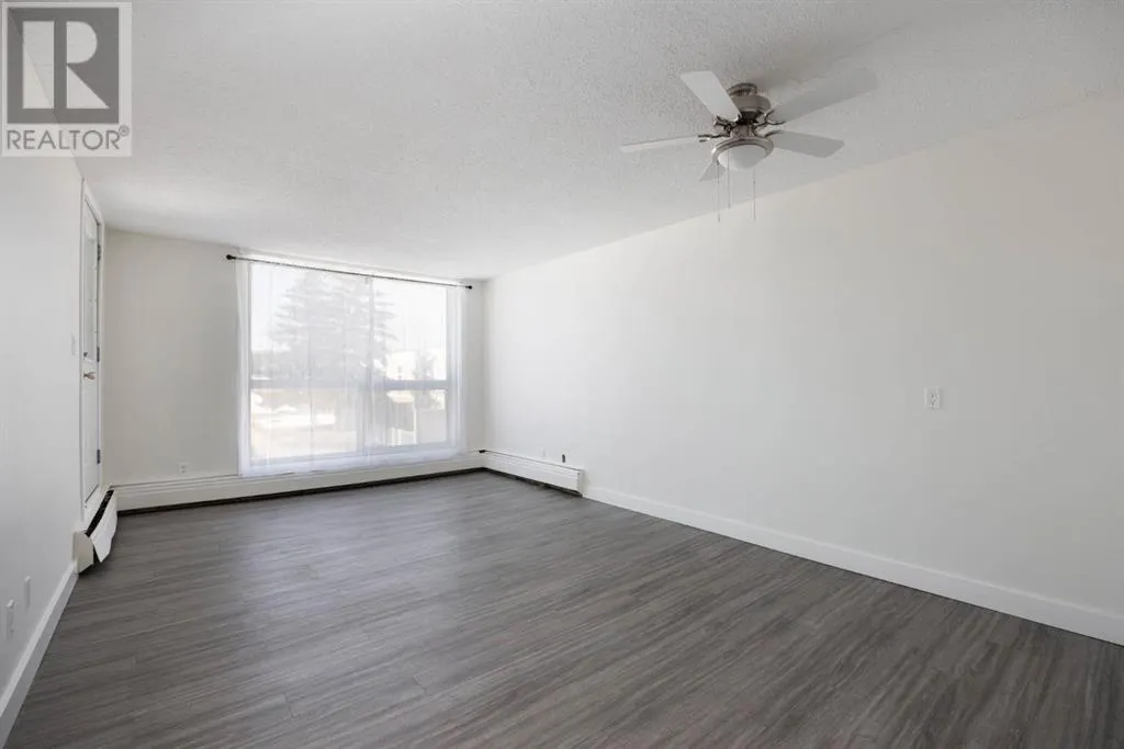 208, 14921 Macdonald Drive