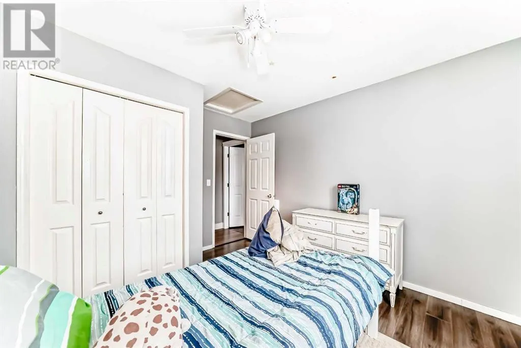 203 Strathaven Bay