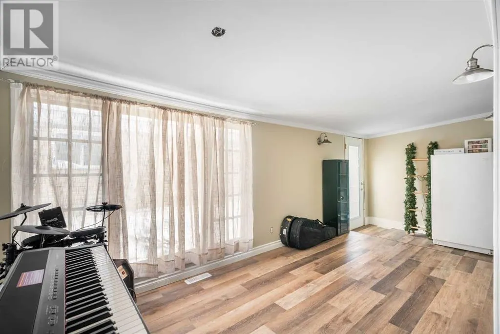 260 Greenwich Lane