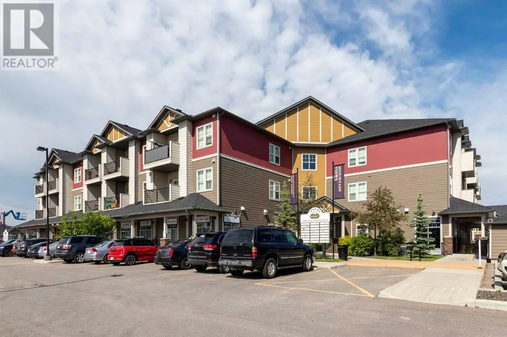 220, 15 Sunset Square