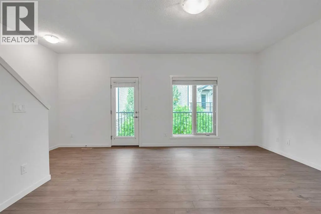 131 Legacy Point SE