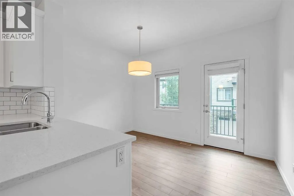 131 Legacy Point SE