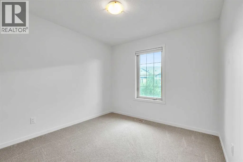 131 Legacy Point SE
