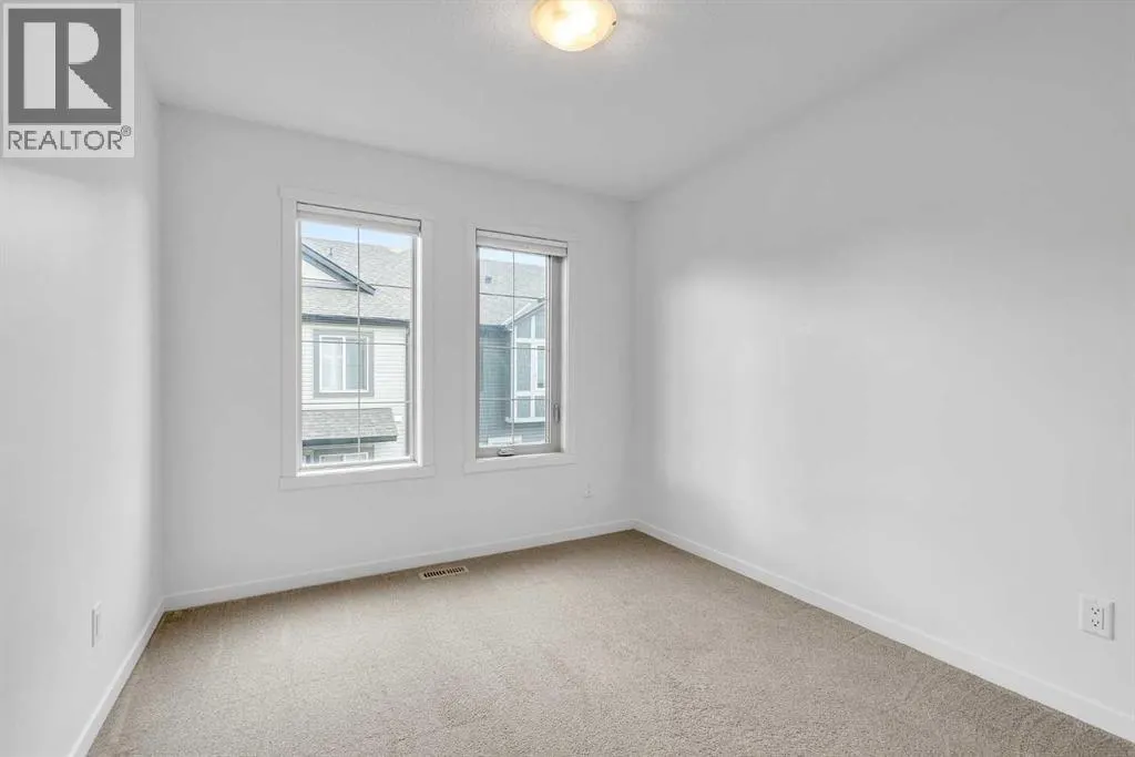 131 Legacy Point SE