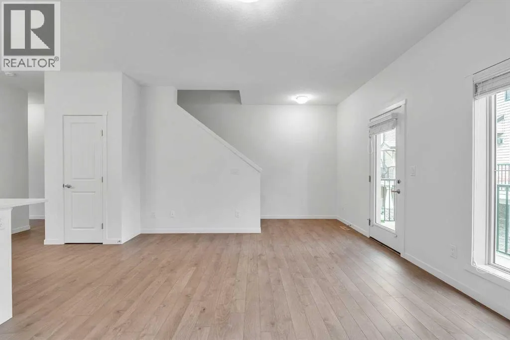 131 Legacy Point SE