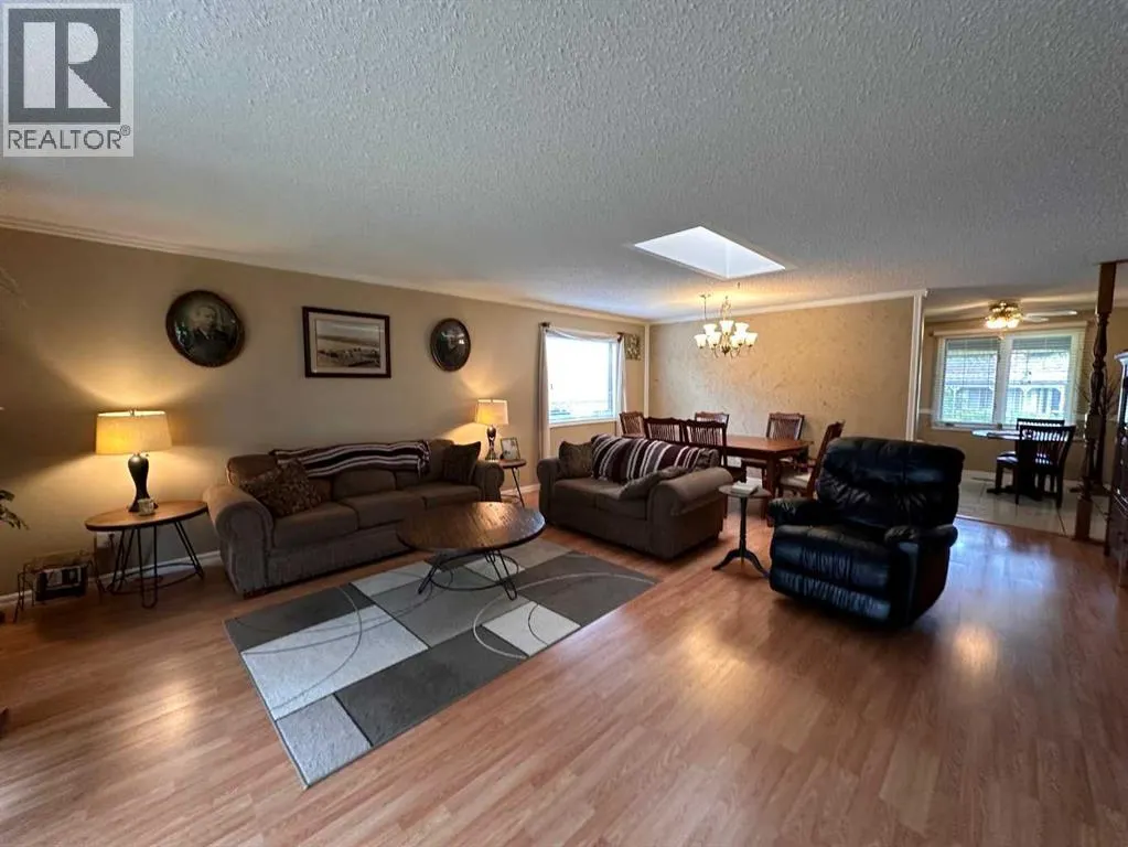 19 Clematis Court SE