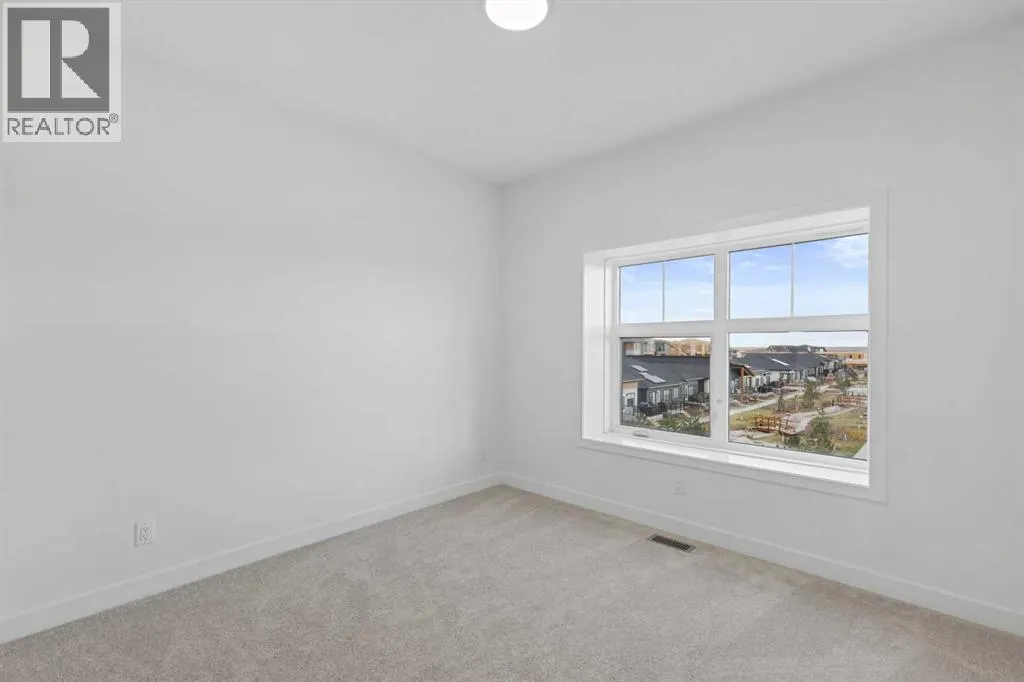 625 Mahogany Road SE