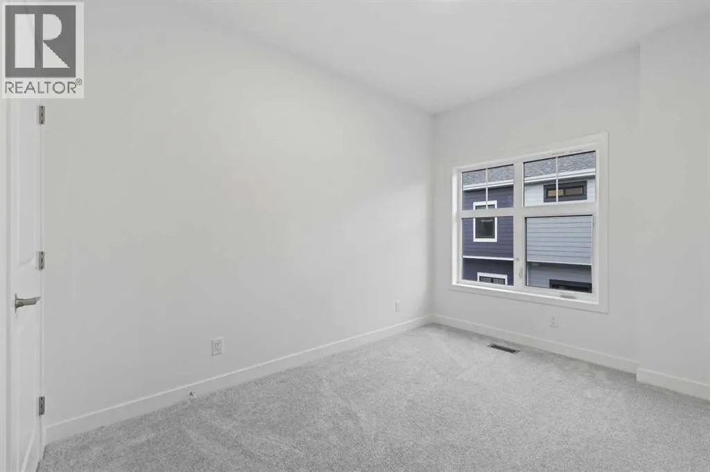 625 Mahogany Road SE
