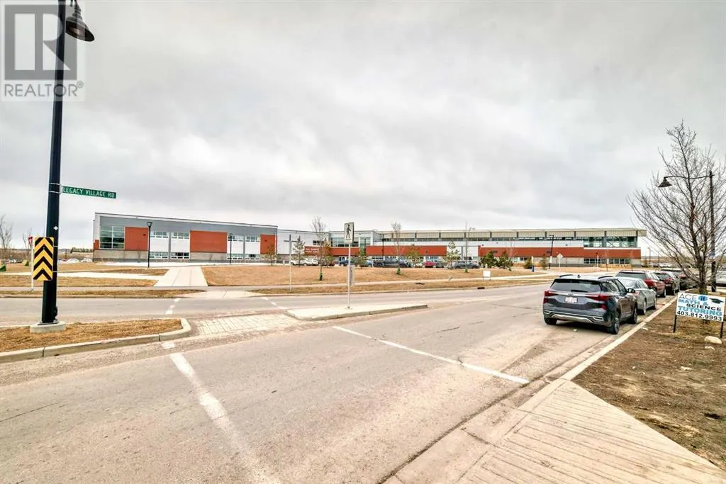 1216, 740 Legacy Village Road SE