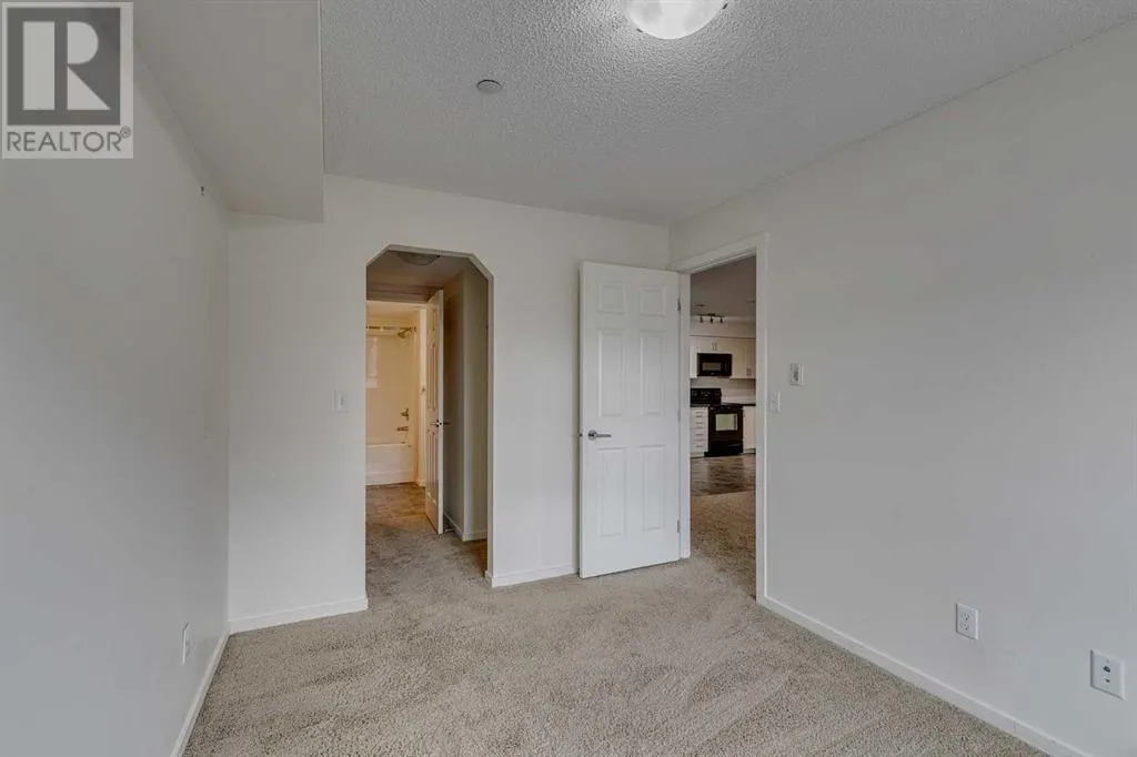 5308, 279 Copperpond Common SE