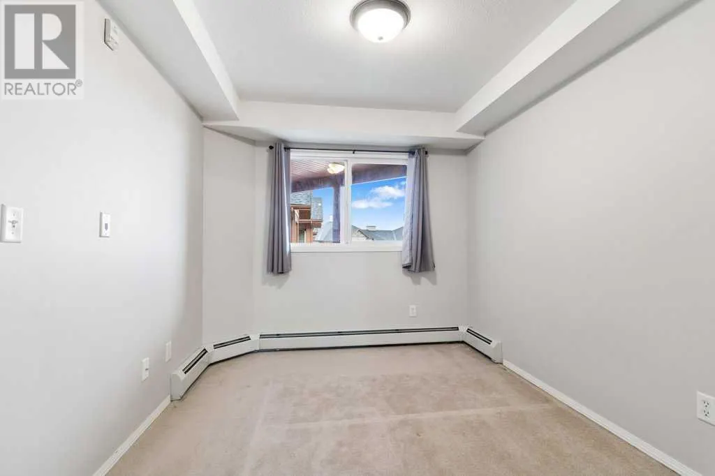 1410, 12 Ironside Street