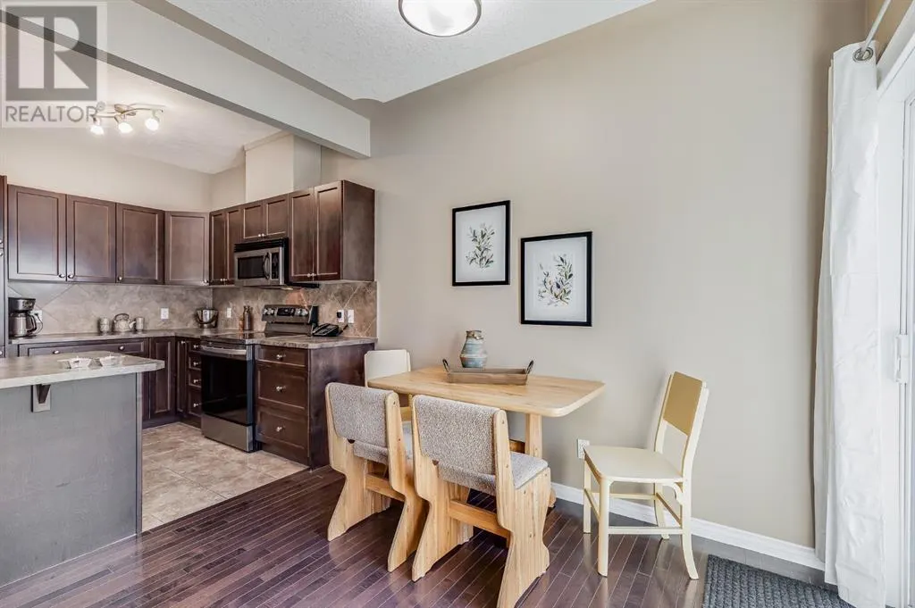 206, 620 Luxstone Landing SW