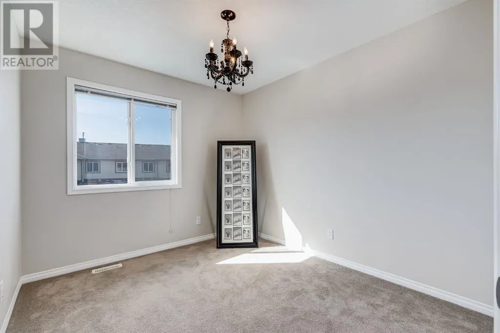 206, 620 Luxstone Landing SW