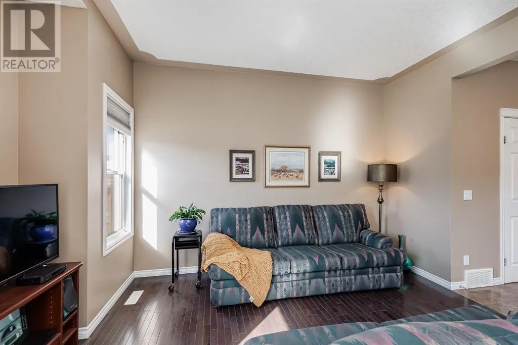 206, 620 Luxstone Landing SW