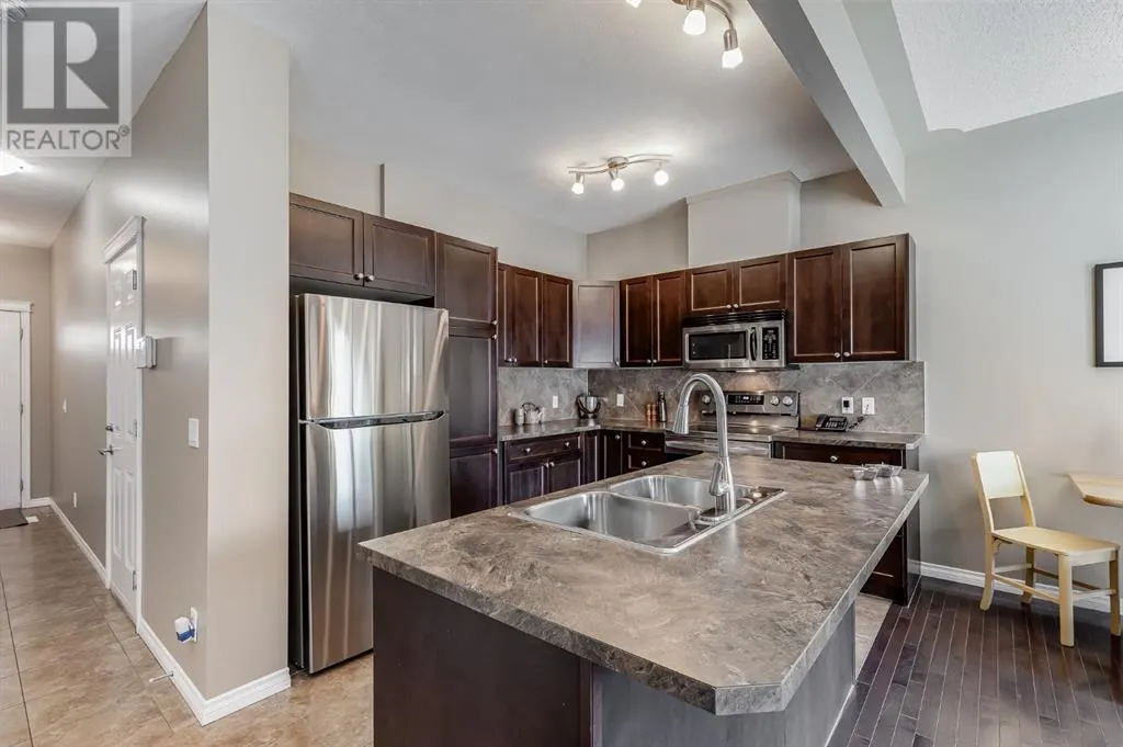 206, 620 Luxstone Landing SW