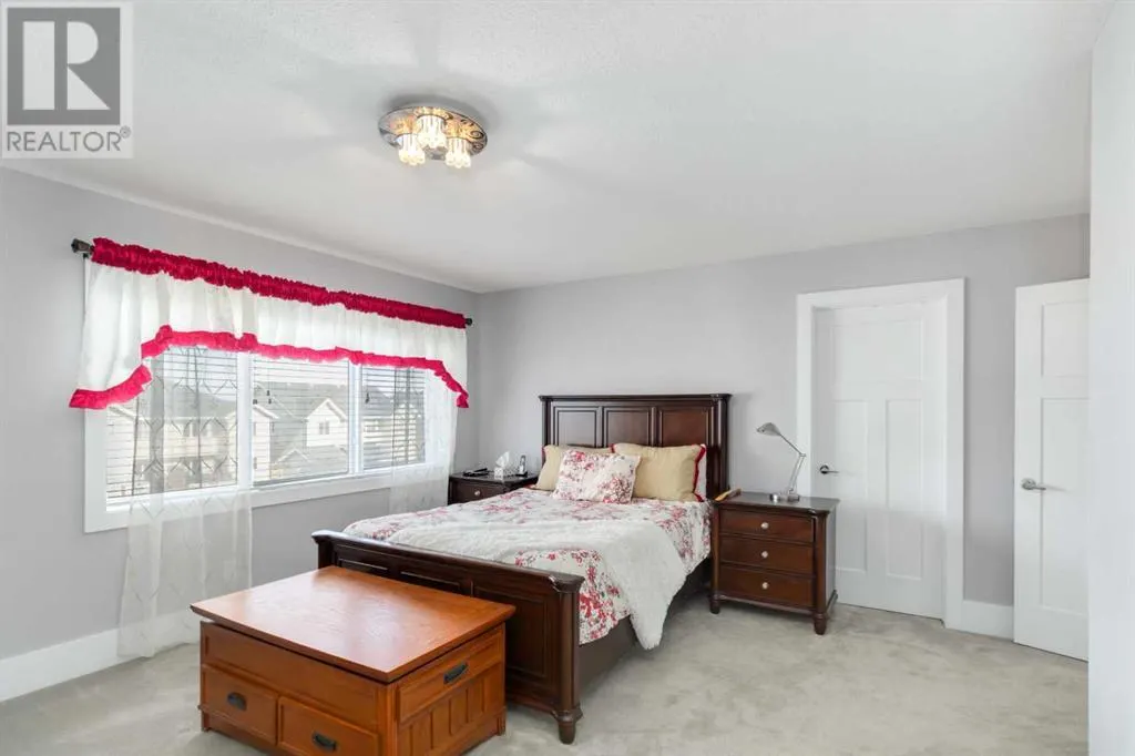 173 Ward Crescent