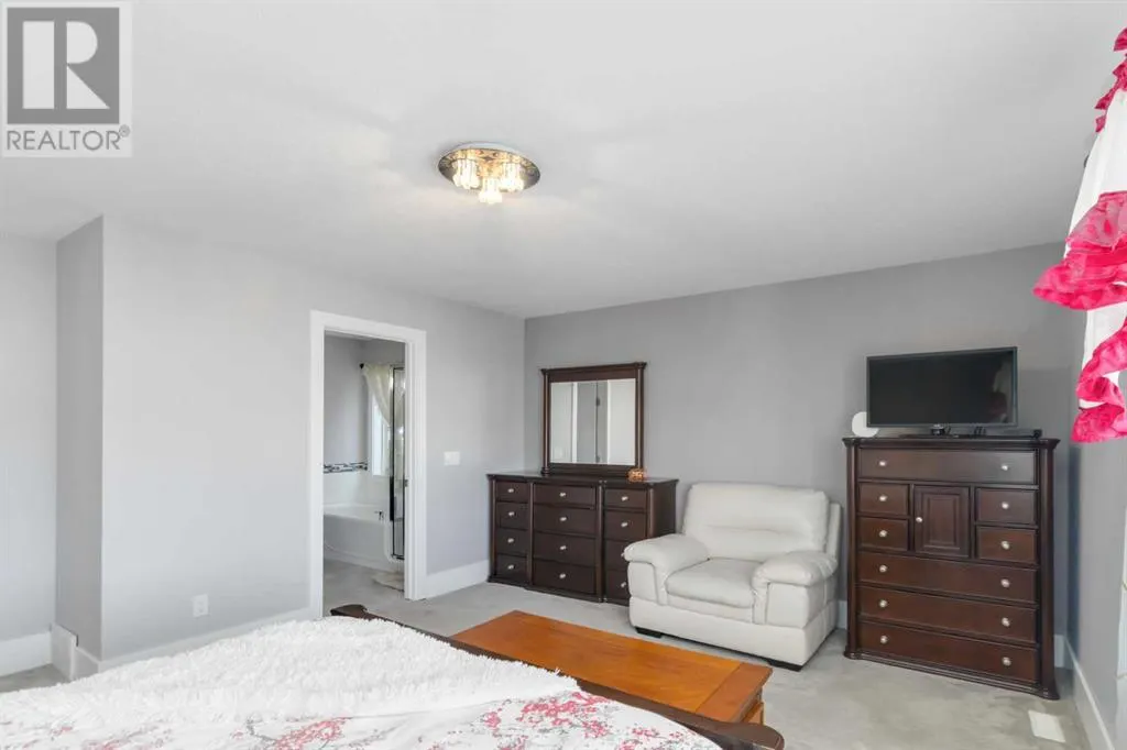 173 Ward Crescent