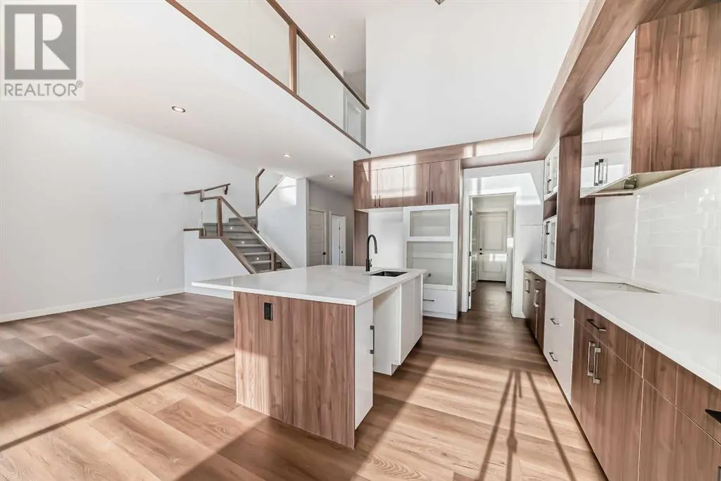488 Rivercrest View