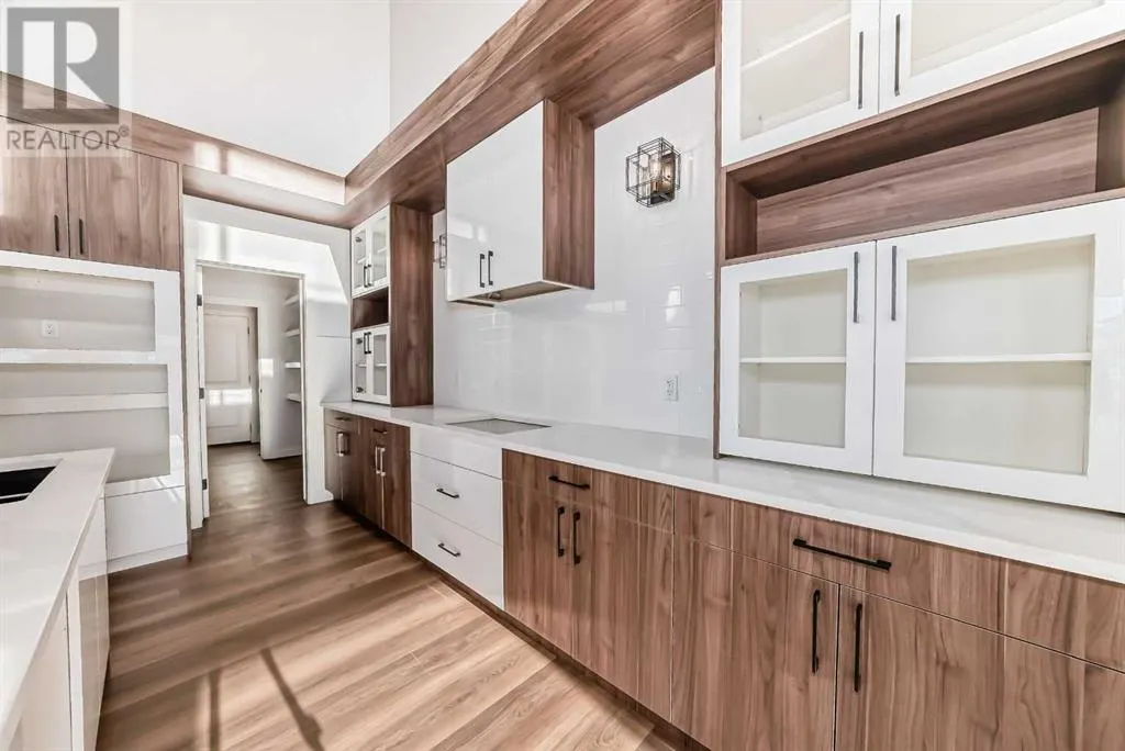 488 Rivercrest View