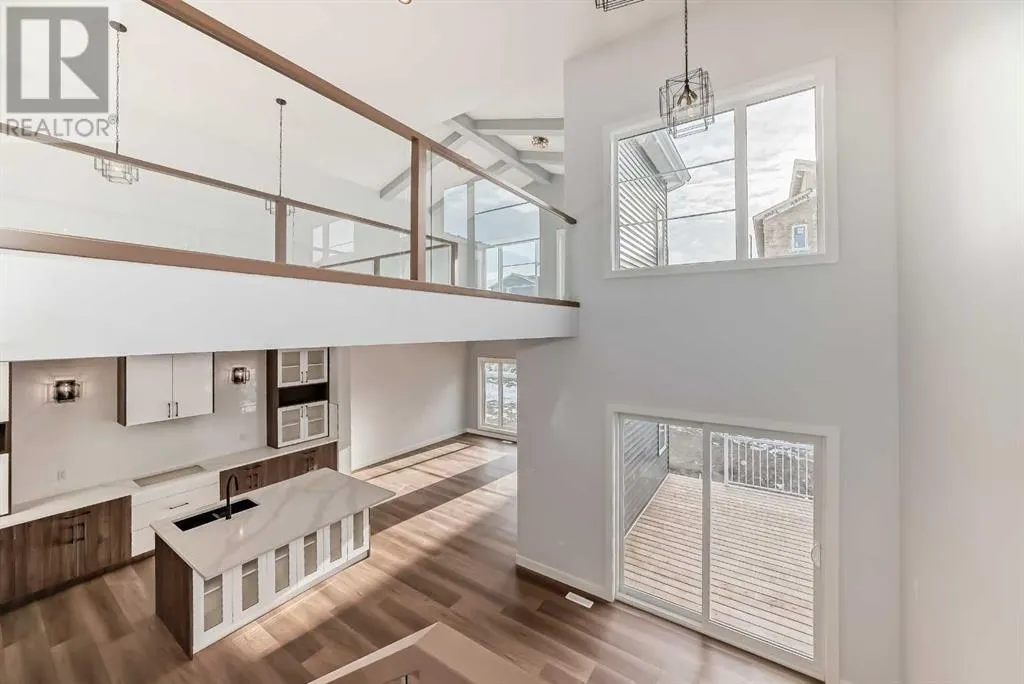 488 Rivercrest View
