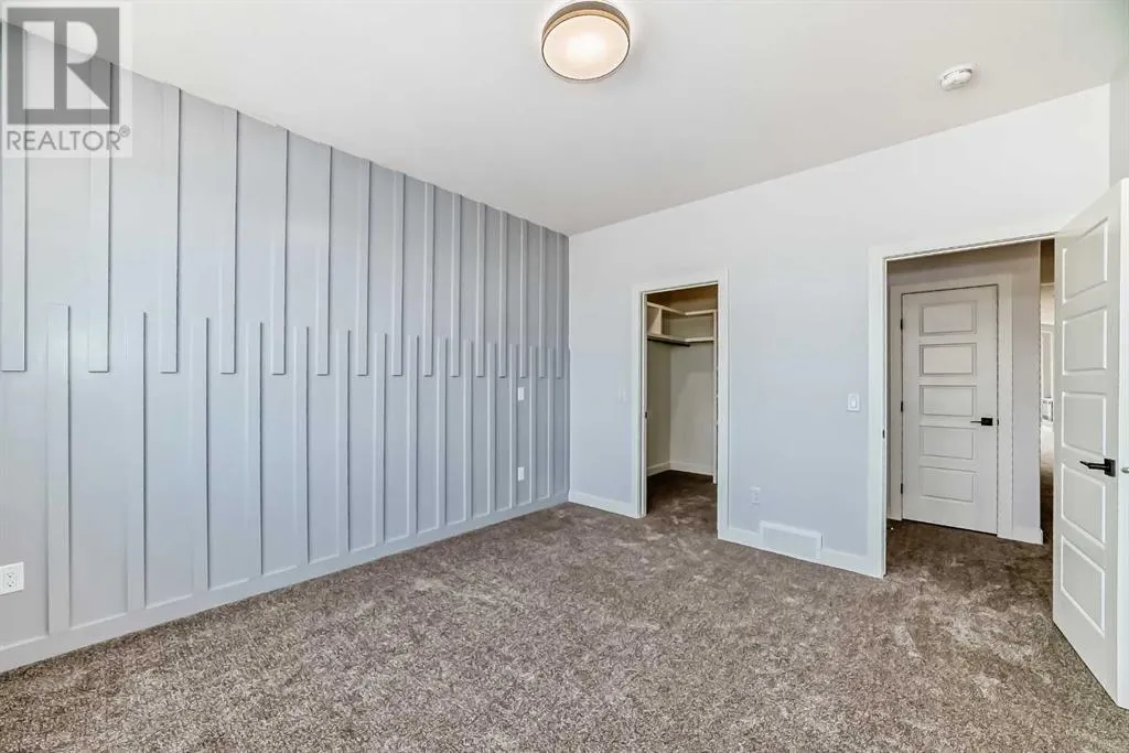 488 Rivercrest View