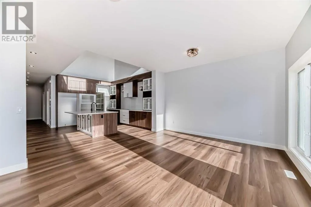 488 Rivercrest View