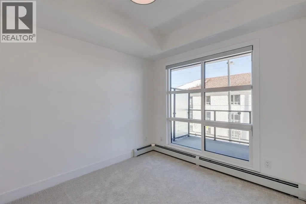214, 370 Dieppe Drive SW