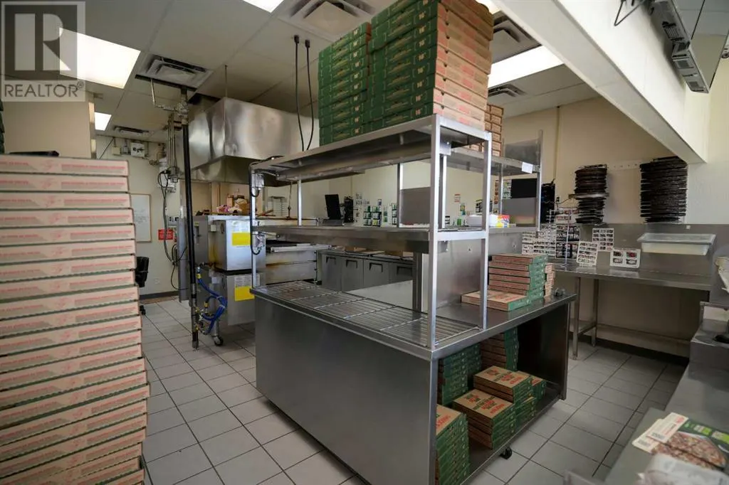605, 200 Southridge Drive