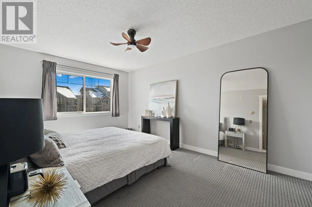 2205, 211 Aspen Stone Boulevard SW