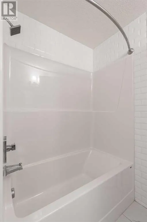 401, 4350 Seton Drive SE